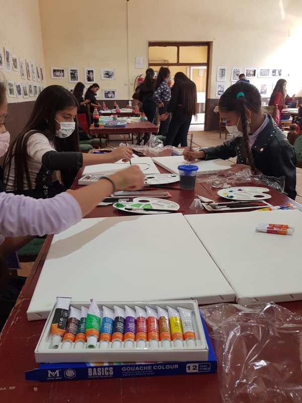 Ликовна колонија у Дому културе Рома